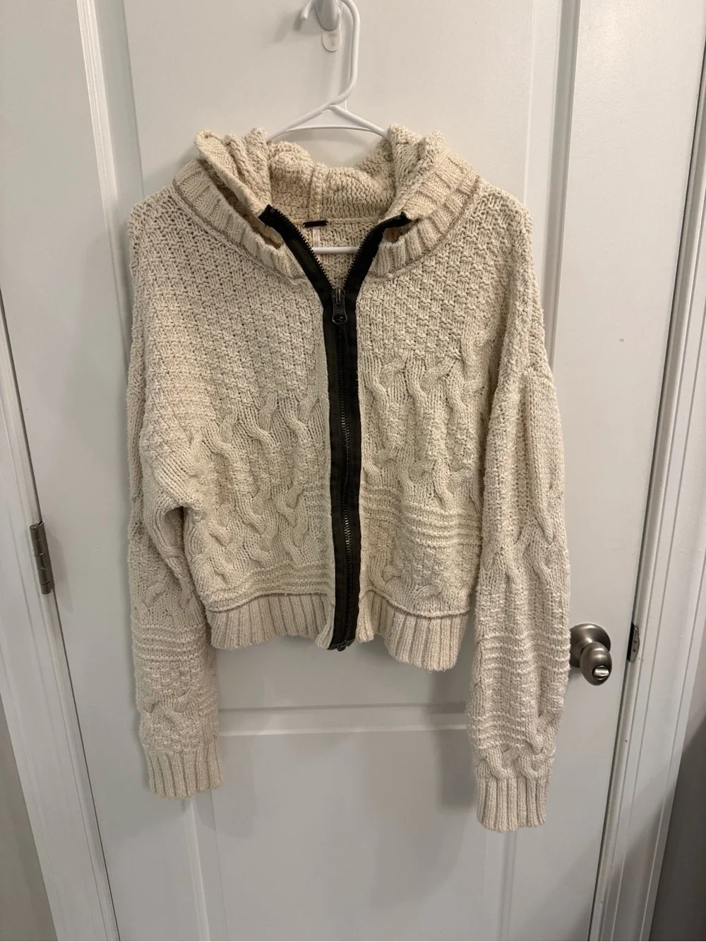 Free People Cream Hooded Cable Zip Cardigan Size L